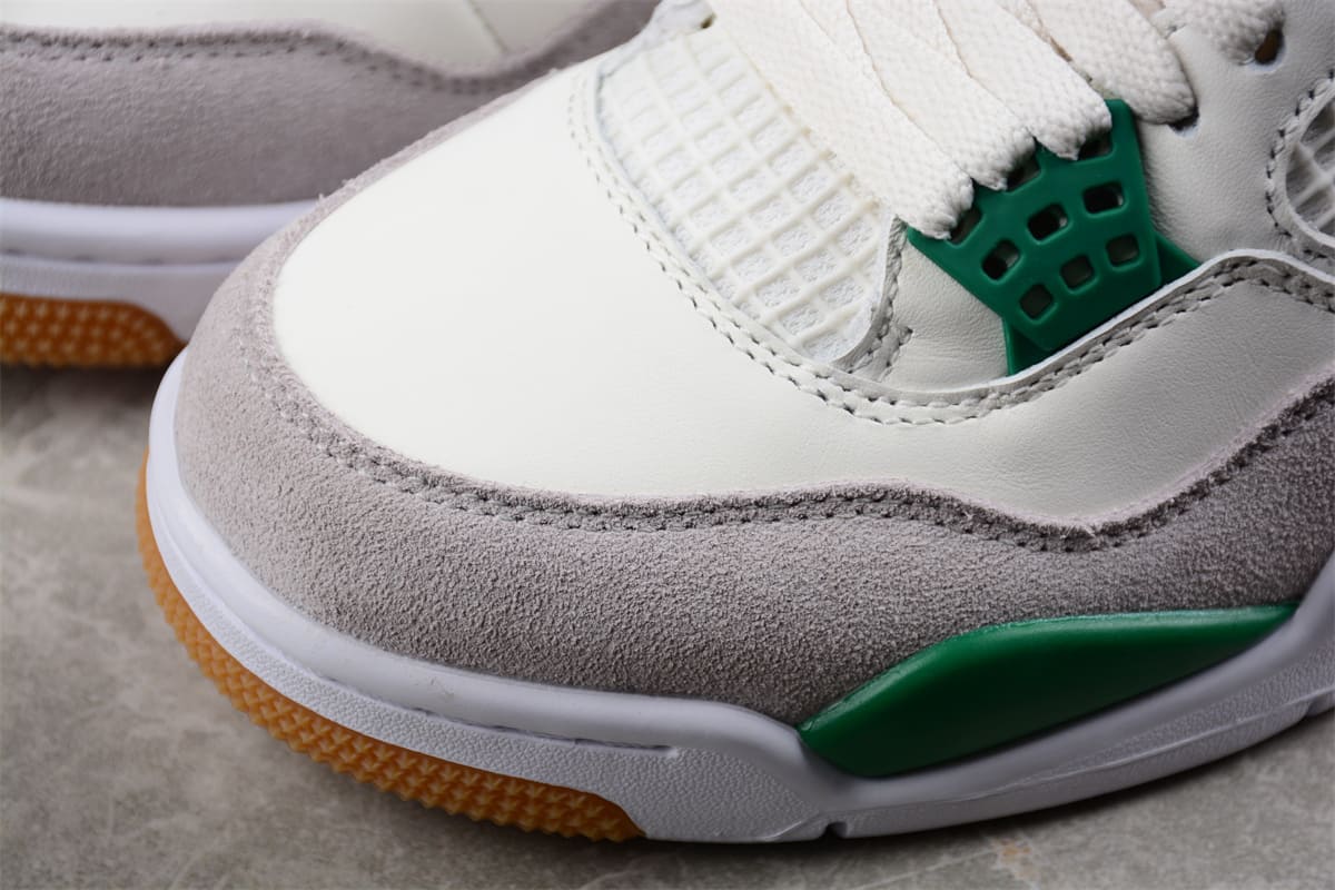Air Jordan 4 Retro x Nike SB Pine Green - HYPER LIST