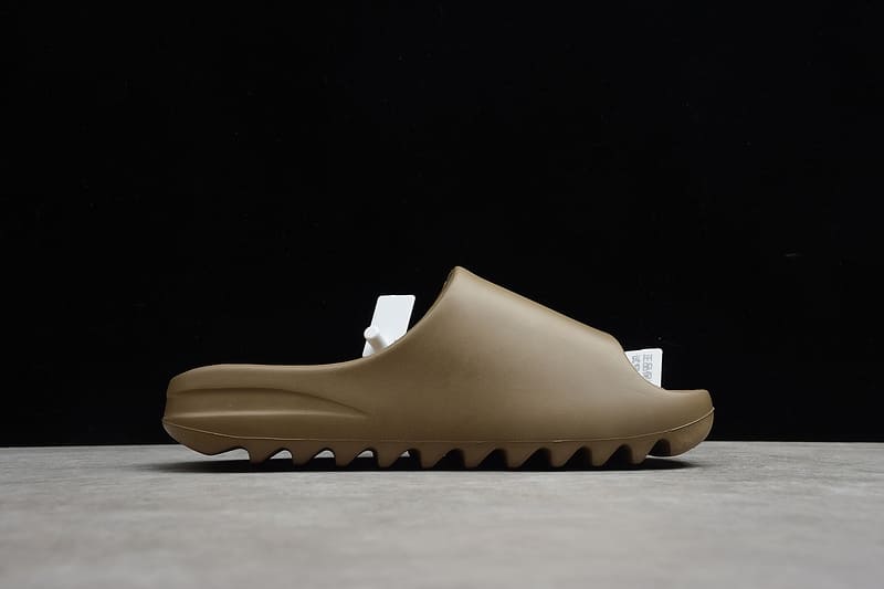 Adidas Yeezy Slide Earth Brown - HYPER LIST