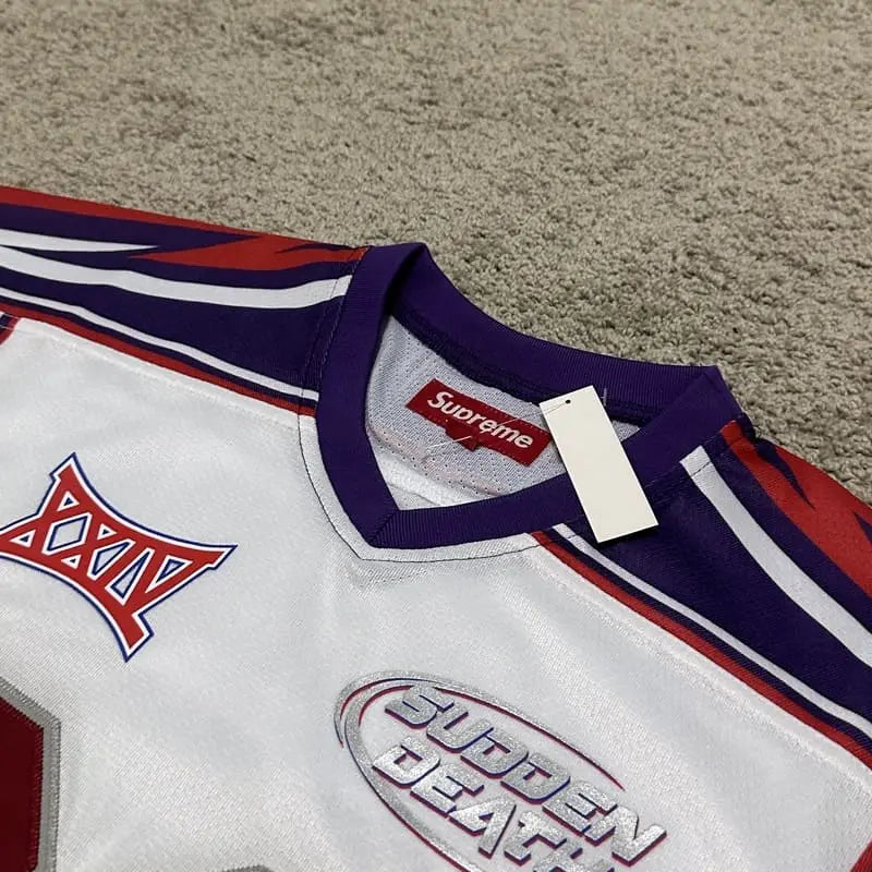 Camiseta Supreme Sudden Death Football - HYPER LIST