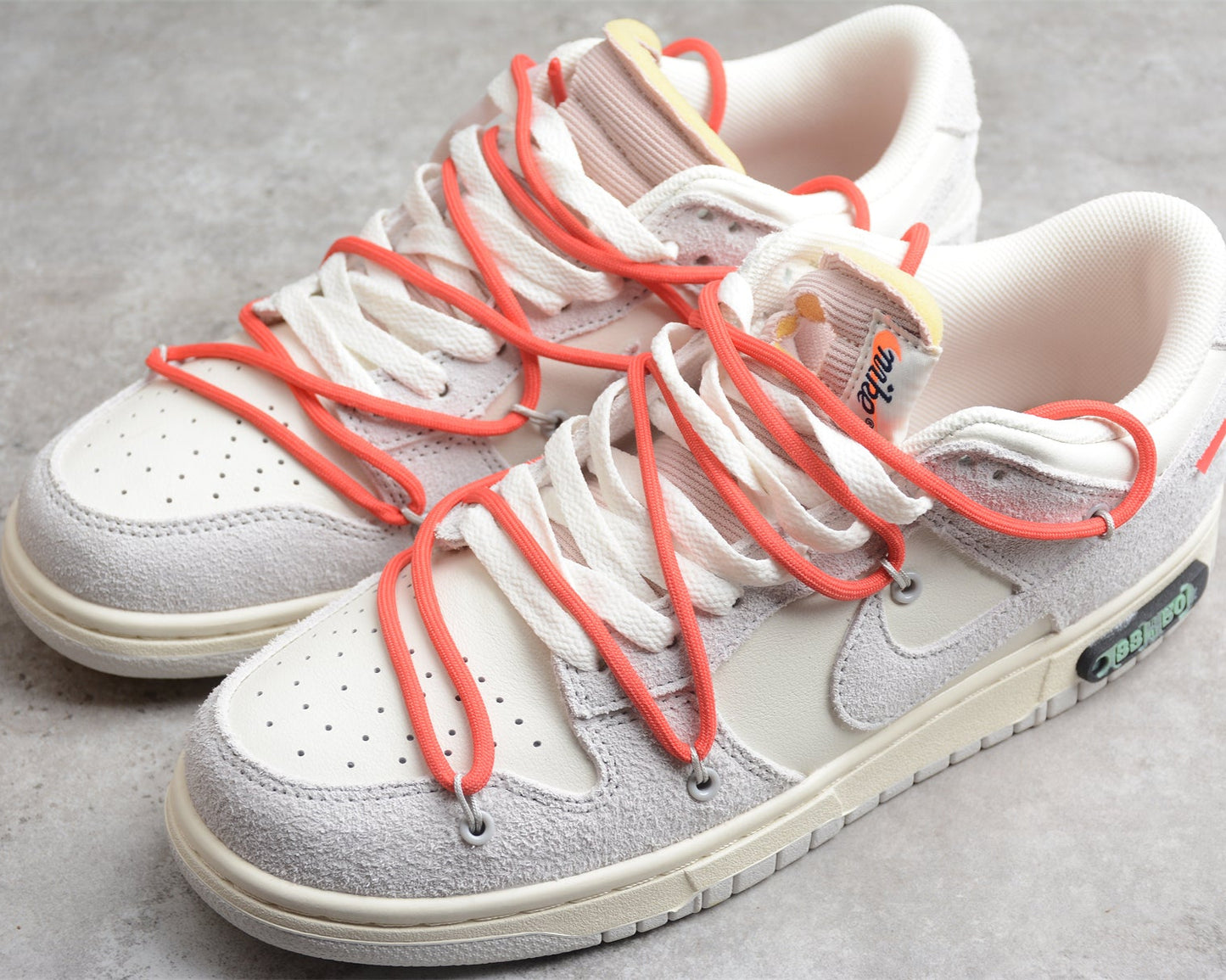 OFF-WHITE x Air Force