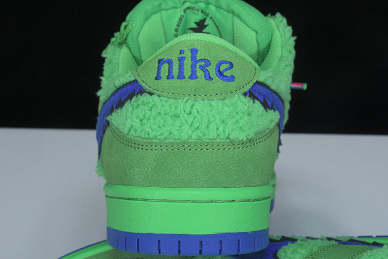 Nike SB Dunk Low Grateful Dead Bears Green - HYPER LIST
