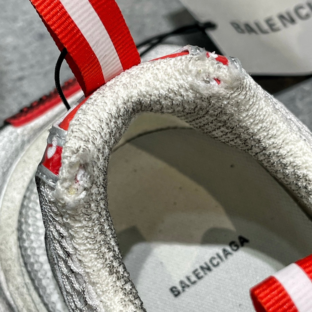 Balenciaga 3XL Red - HYPER LIST