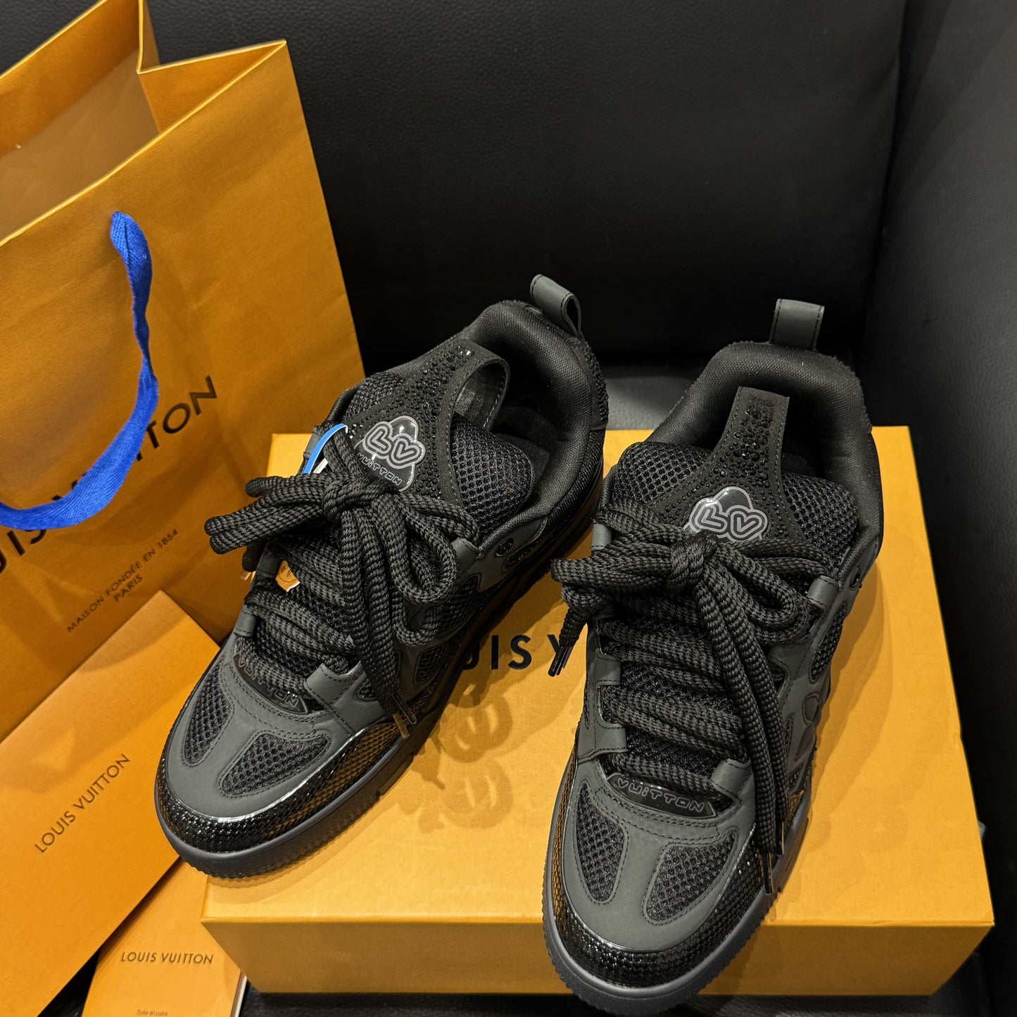 Louis Vuitton Skate Black - HYPER LIST