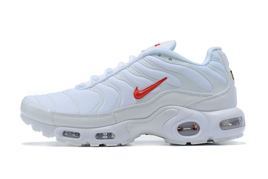 Air Max TN Plus Supreme - HYPER LIST