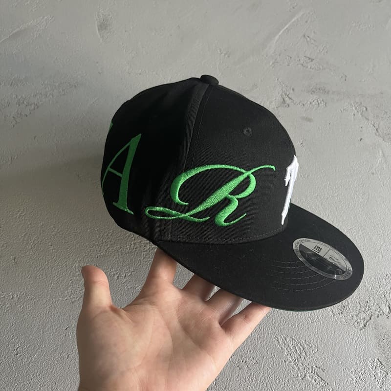 Trapstar Script Fitted Cap Black/Green - HYPER LIST