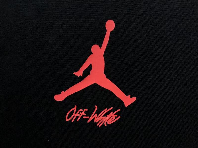 Camiseta Off-White x Air Jordan - HYPER LIST