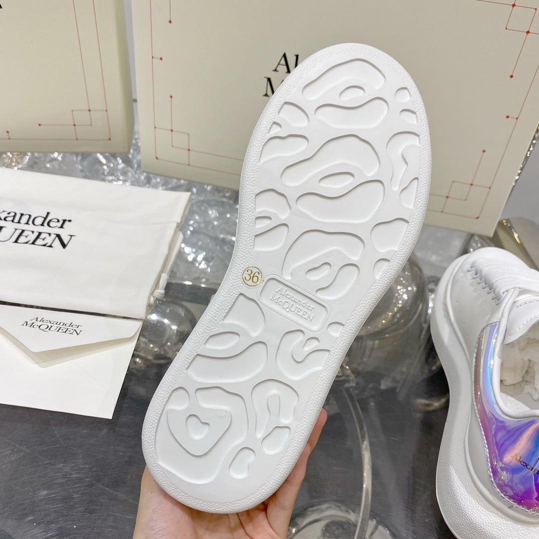 Alexander McQueen Refletive - HYPER LIST