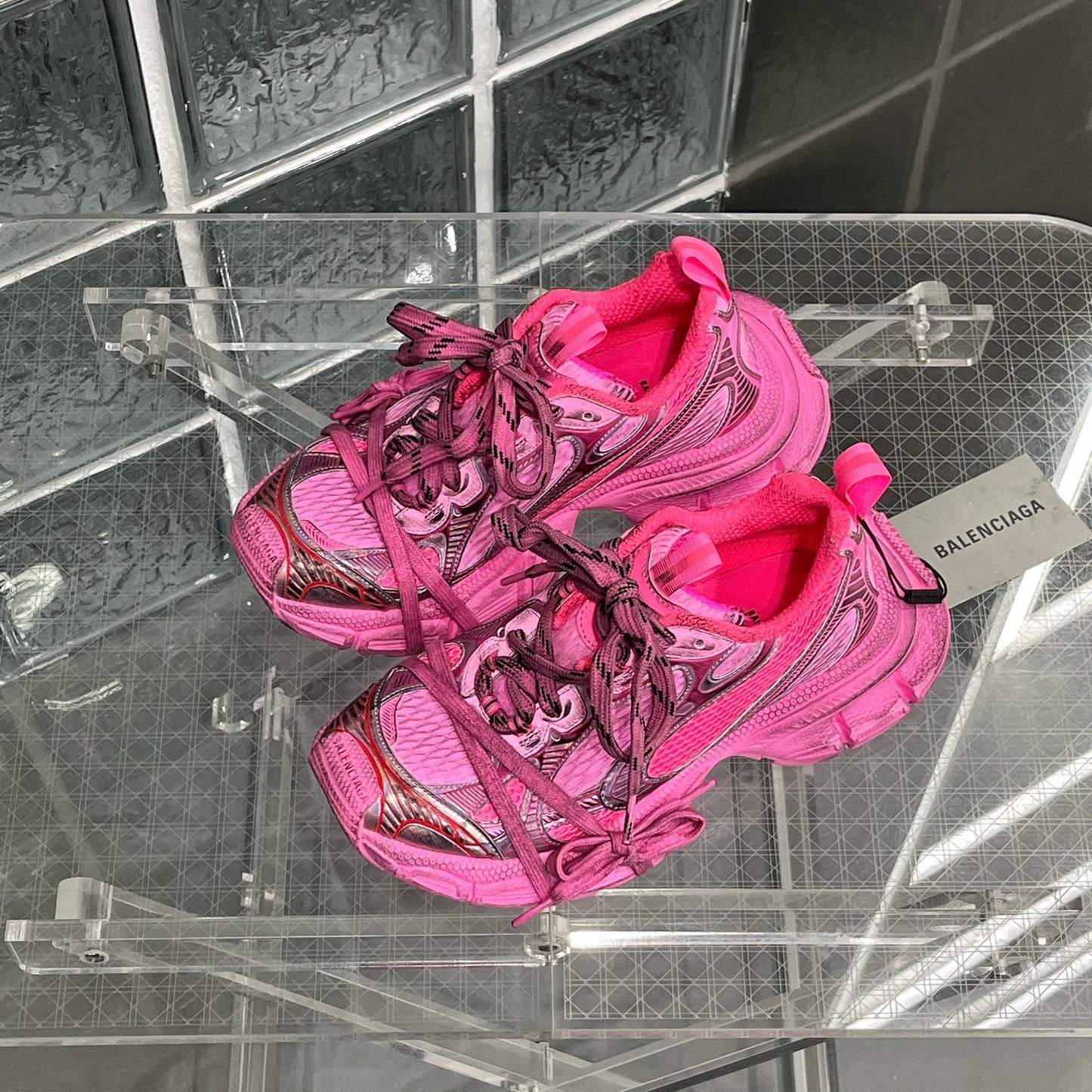Balenciaga 3XL Pink - HYPER LIST