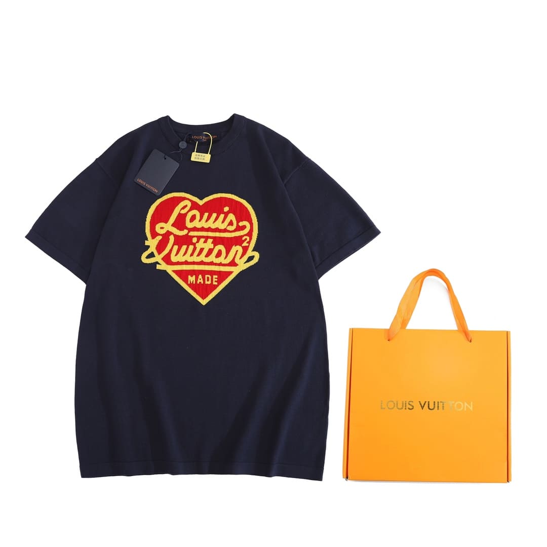 Camiseta Louis Vuitton x Nigo Intarsia Jacquard Heart - HYPER LIST