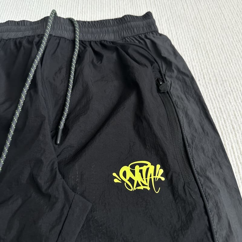 Conjunto Synaworld 'Syna Logo' Shell black/gray/yellow - HYPER LIST