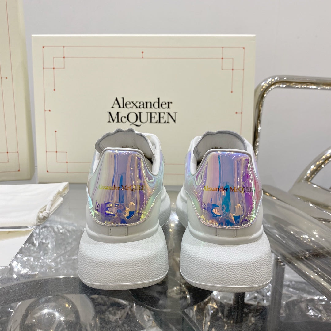 Alexander McQueen Refletive - HYPER LIST