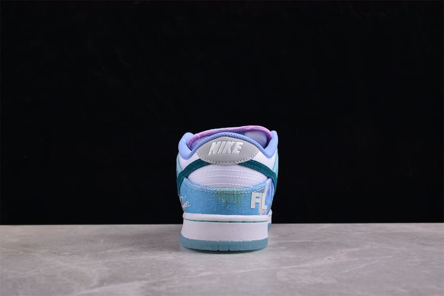 Nike SB Dunk Low Futura Laboratories Bleached Aqua - HYPER LIST