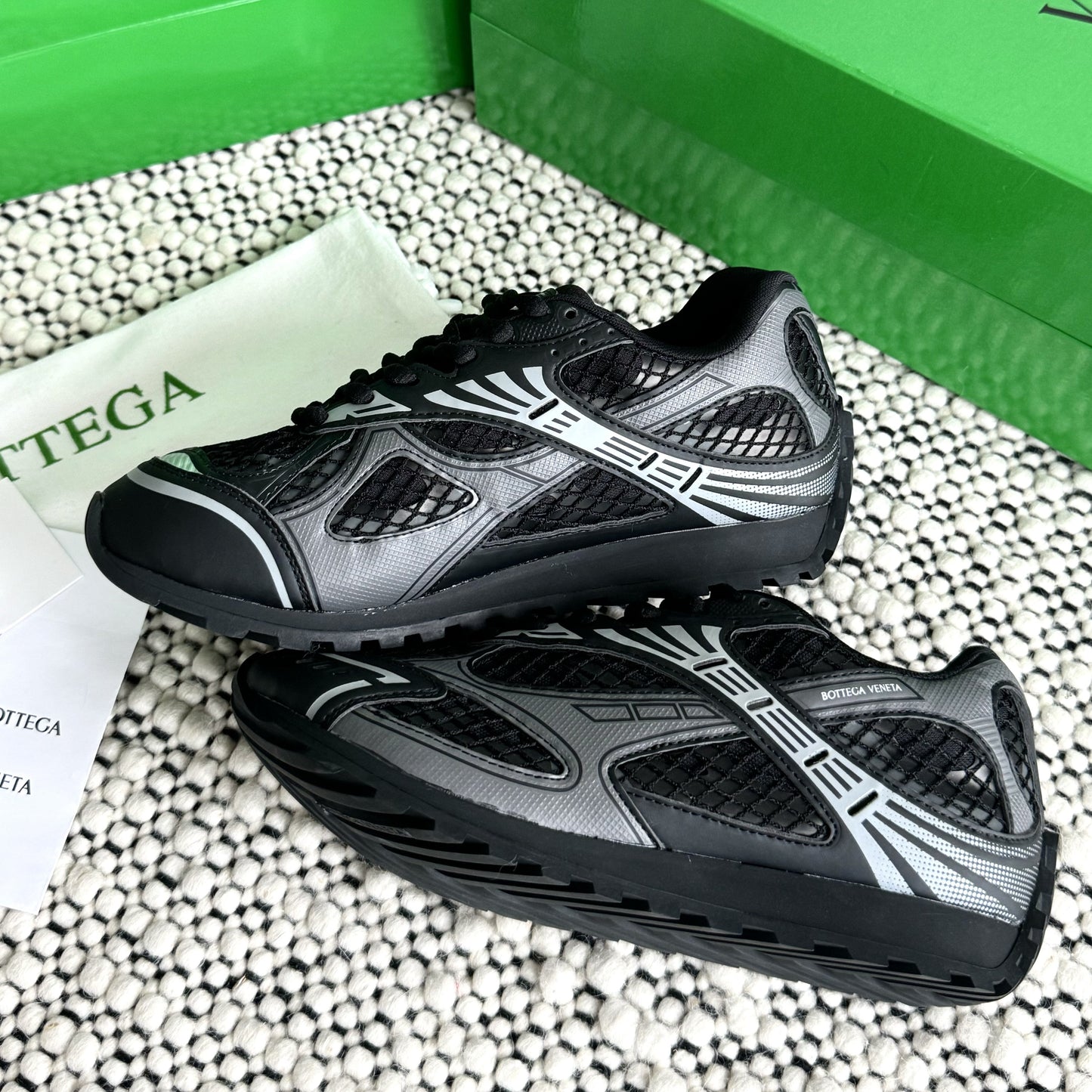 Bottega Veneta Noir