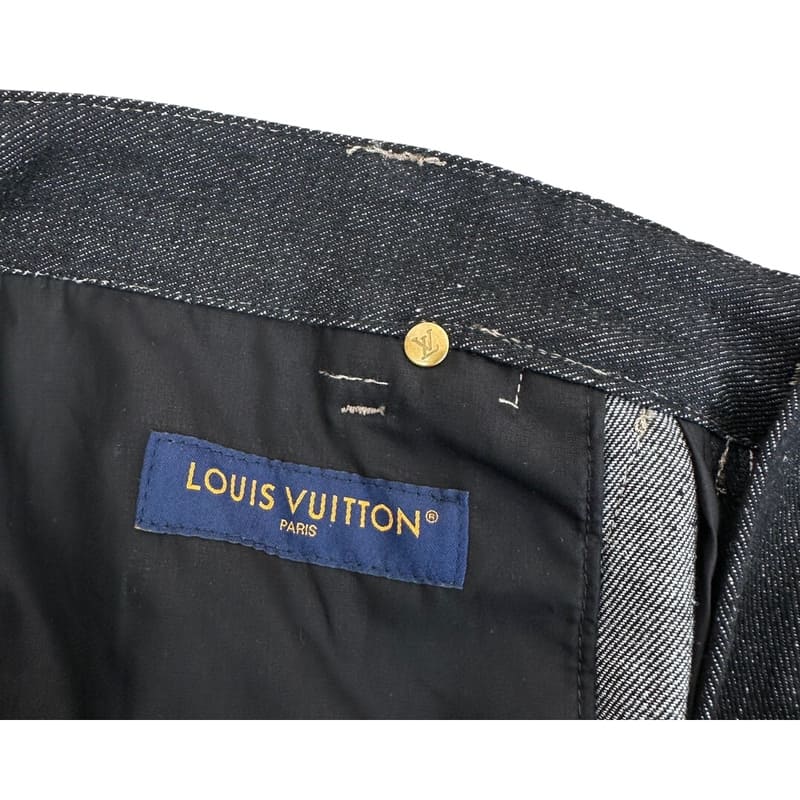 Calça Louis Vuitton Monogram Flower Denim - HYPER LIST