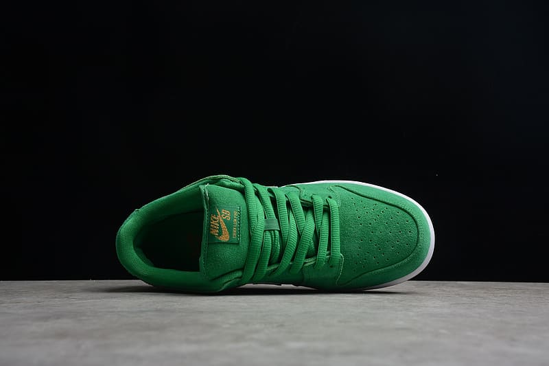 Nike Dunk Low SB "St Patrick's Day" - HYPER LIST