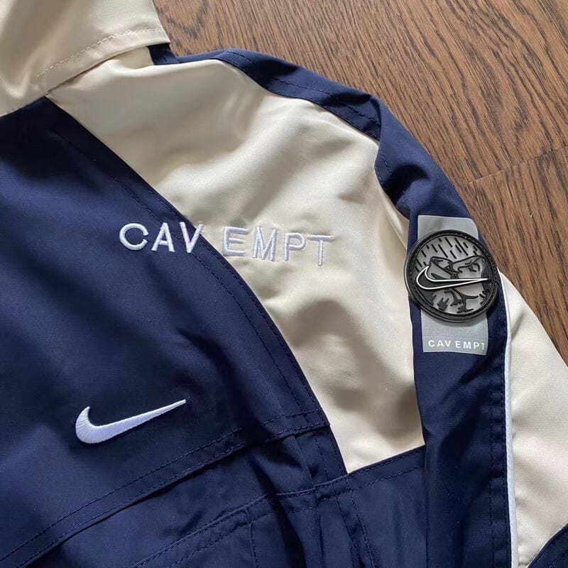 Jaqueta Nike x Cav Empt - HYPER LIST