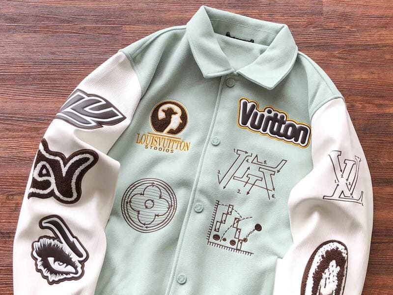 Jaqueta Louis Vuitton Leather and Wool Varsity - HYPER LIST