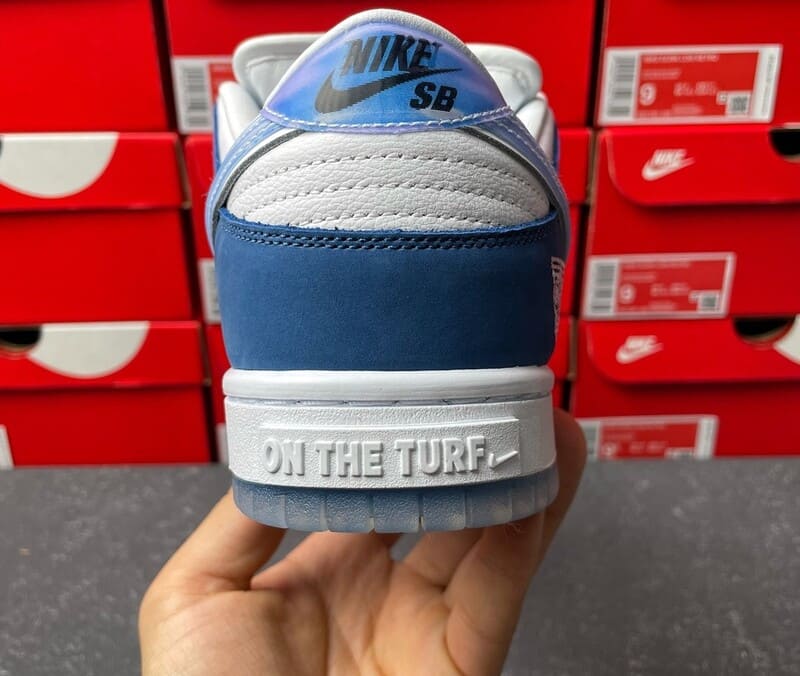 Nike Dunk Low Born x Raised - HYPER LIST