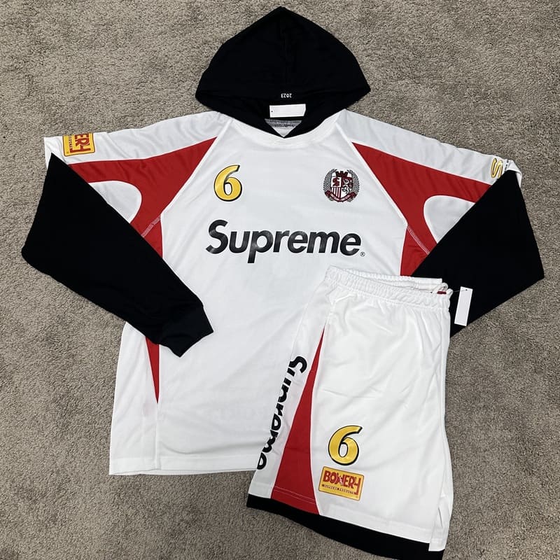 Conjunto Supreme Hooded Soccer Branco - HYPER LIST
