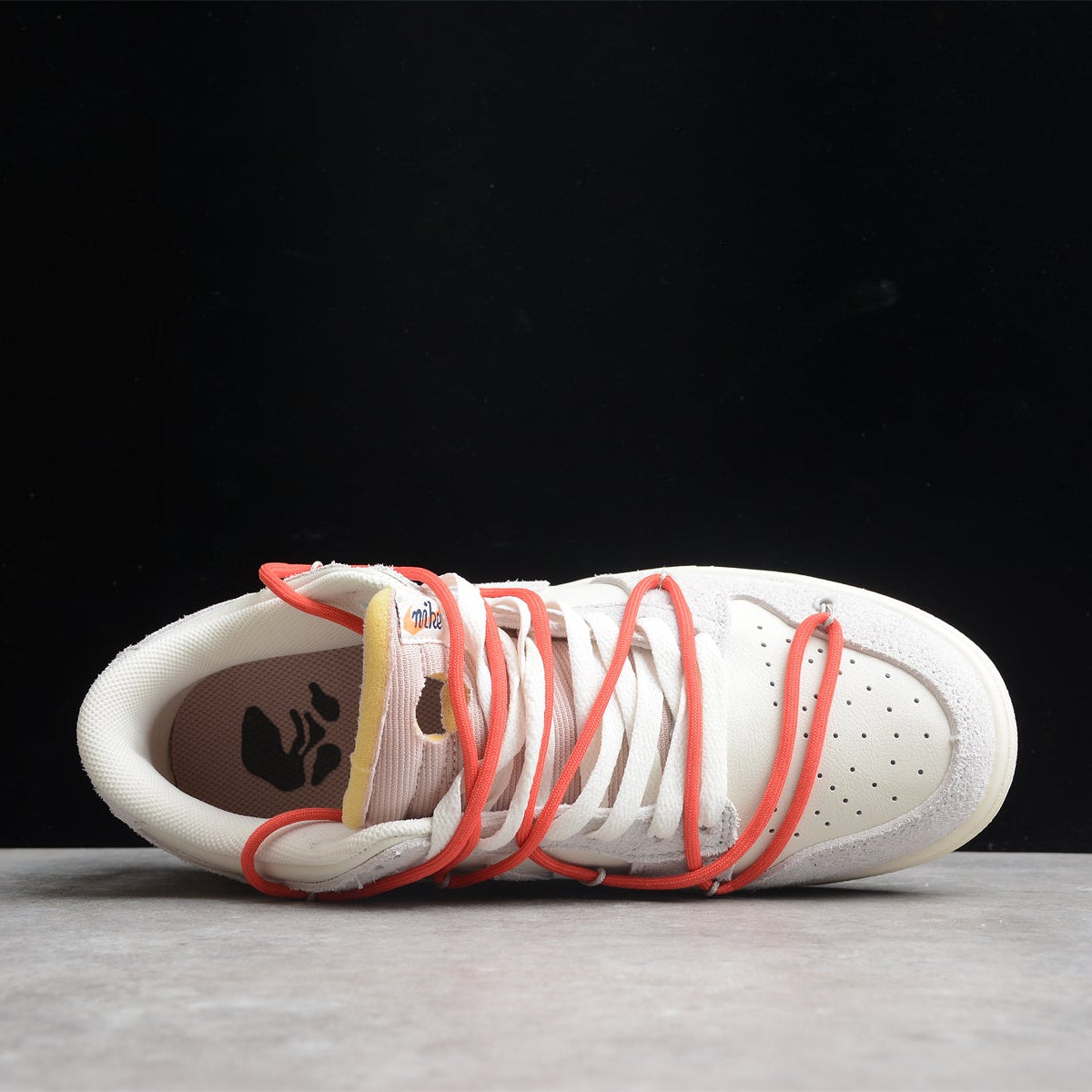 OFF-WHITE x Air Force