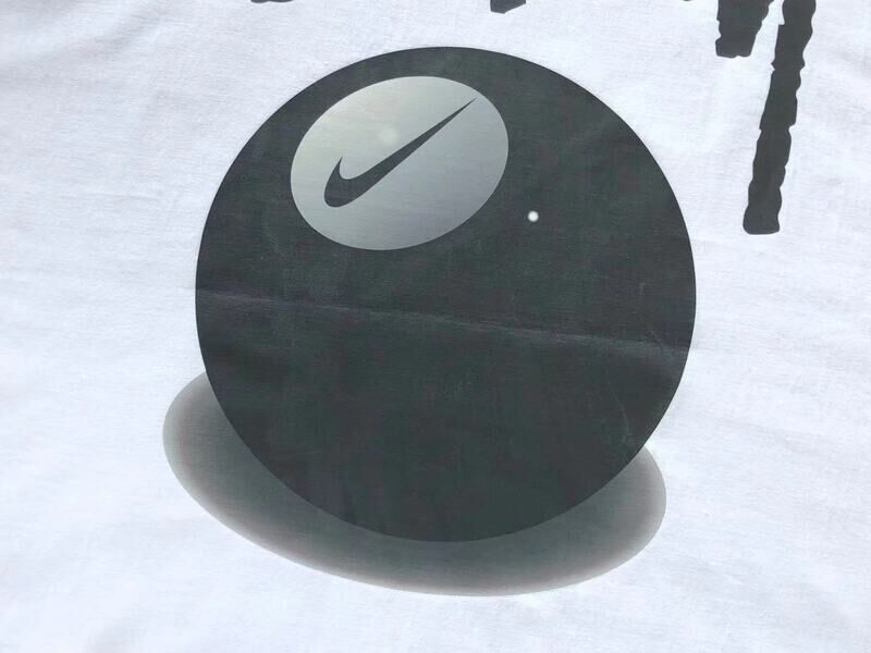 Camiseta Nike x Stussy 8 Ball - HYPER LIST