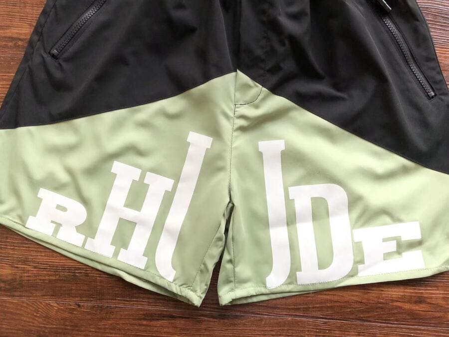 Rhude Yachting Short Green - HYPER LIST