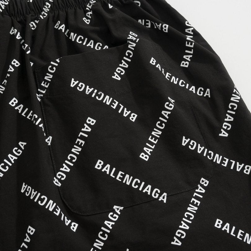 Shorts Balenciaga Allover Logo Print BL044