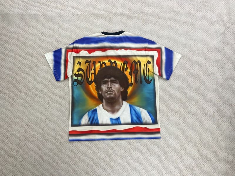 Camiseta Supreme Maradona Soccer - HYPER LIST