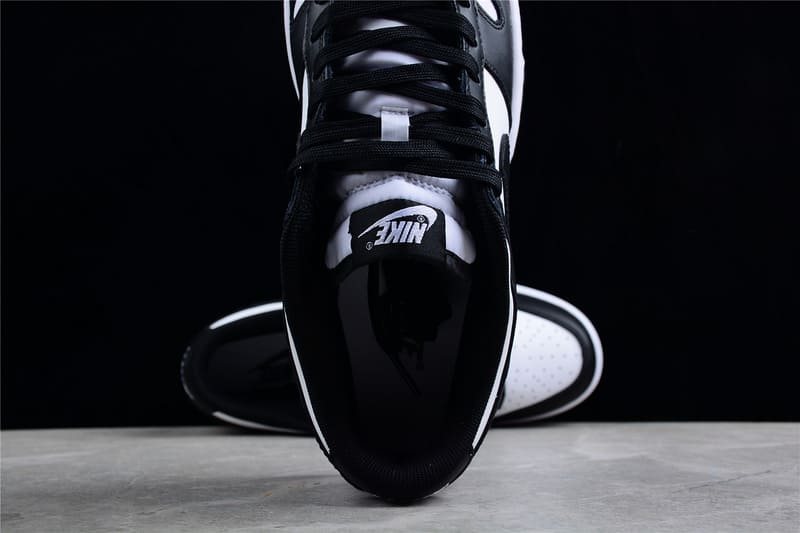 Nike Dunk SB Low Retro White Black - HYPER LIST