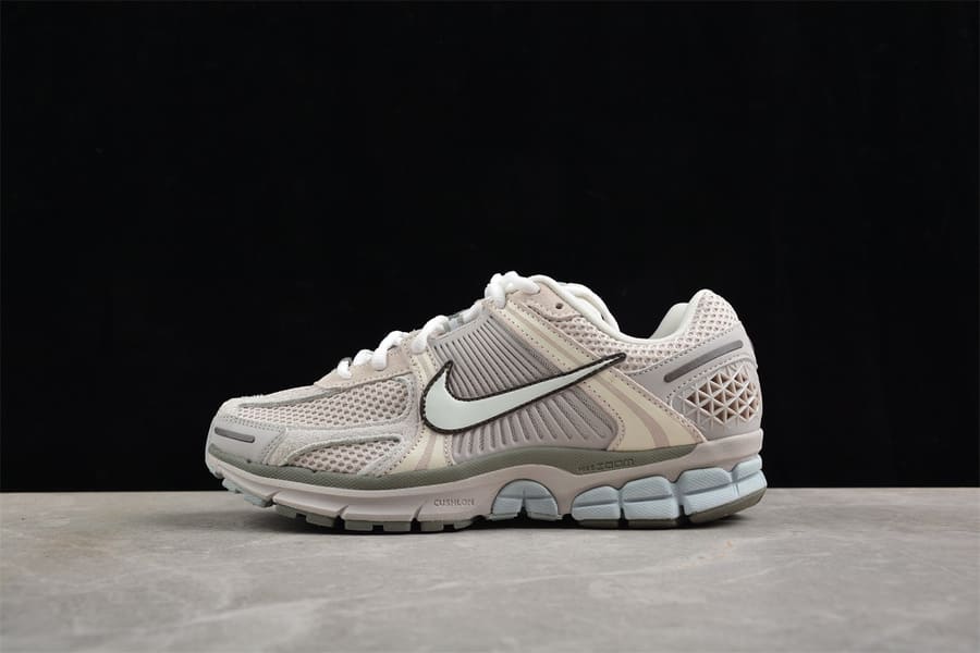 Nike Zoom Vomero 5 Light Orewood Brown - HYPER LIST