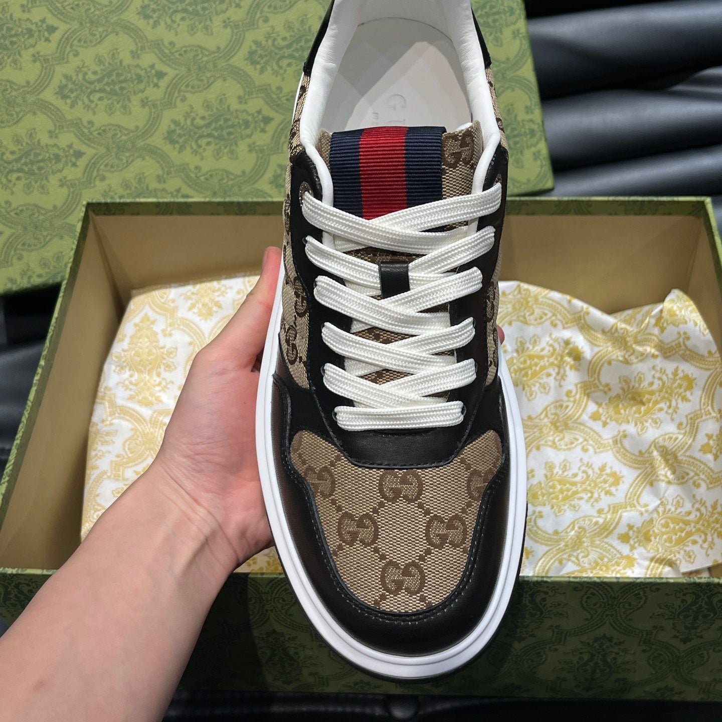 Gucci Screener 70TH Black
