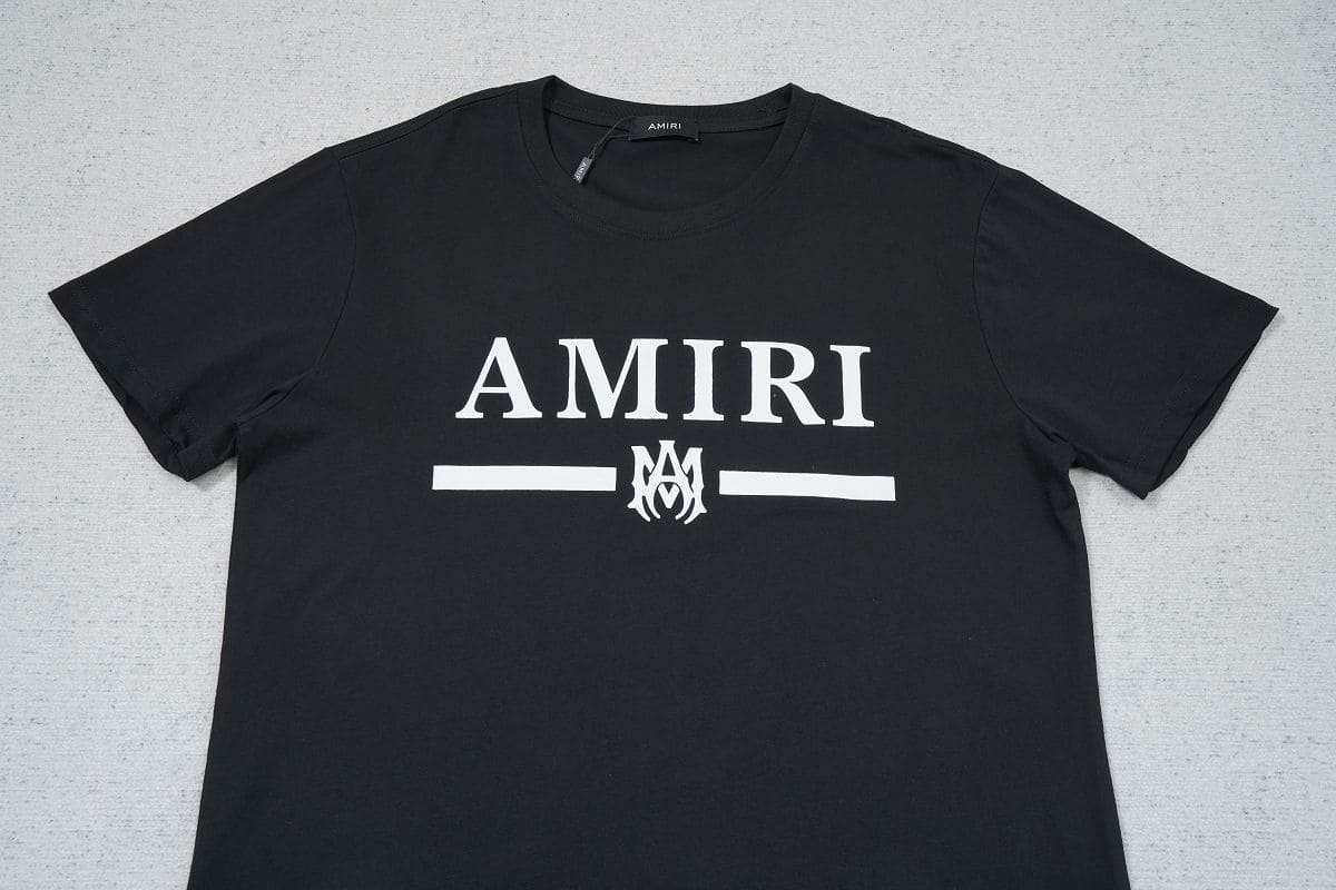 Camiseta Amiri Bar Logo Black - HYPER LIST