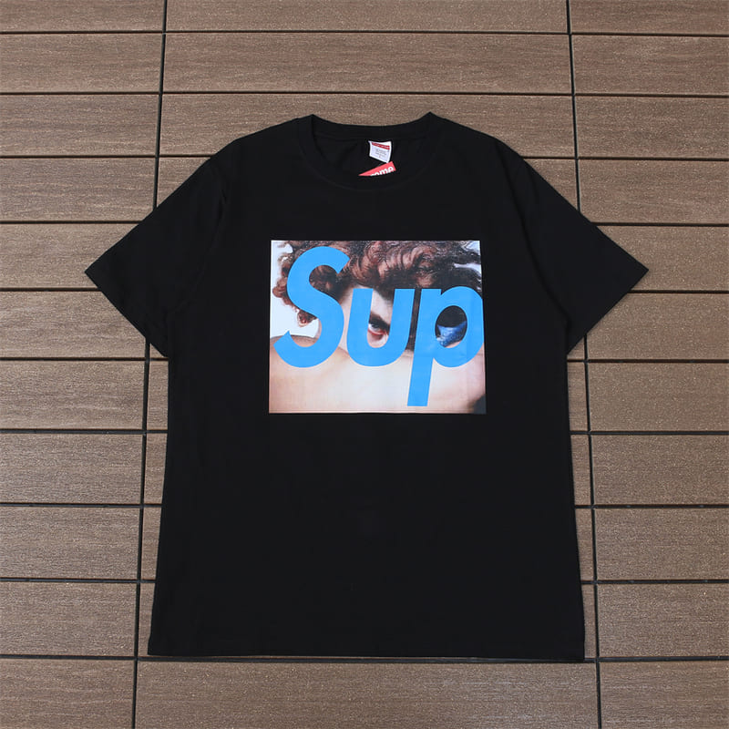 Camiseta Supreme x Undercover Face - HYPER LIST