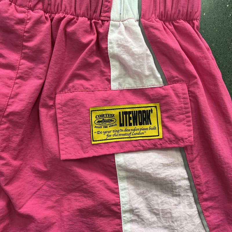 Shorts Corteiz Rosa Branco - HYPER LIST