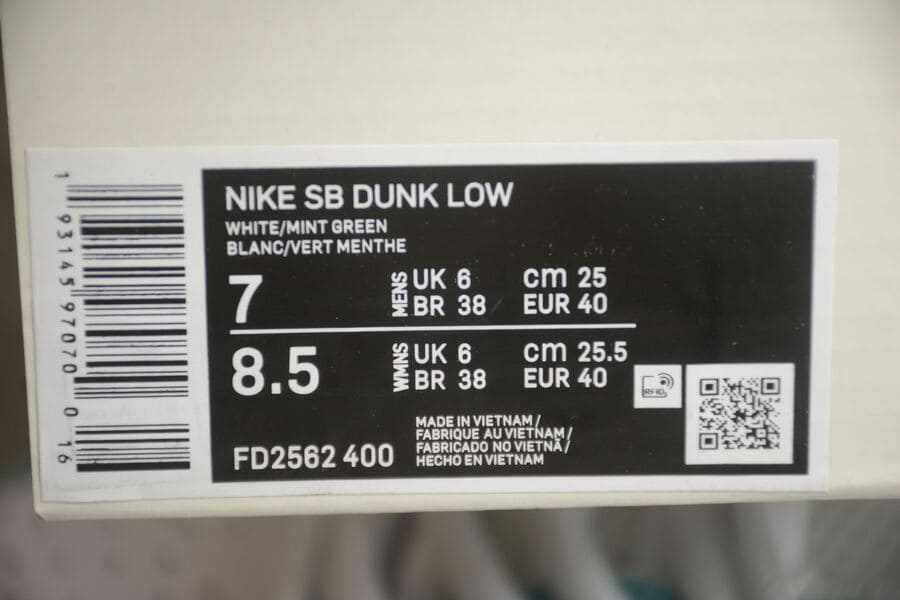 April Skateboards x Nike SB Dunk Low Turbo Green - HYPER LIST