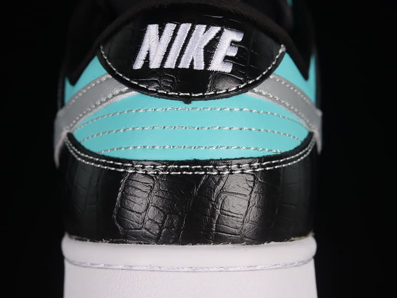 Nike Dunk Low Diamond Supply Co. - HYPER LIST