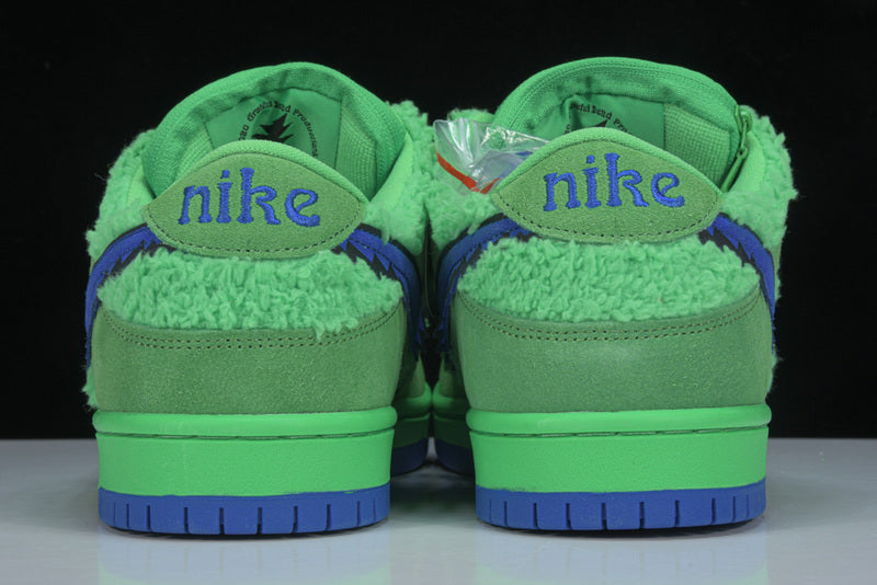 Nike SB Dunk Low Grateful Dead Bears Green - HYPER LIST