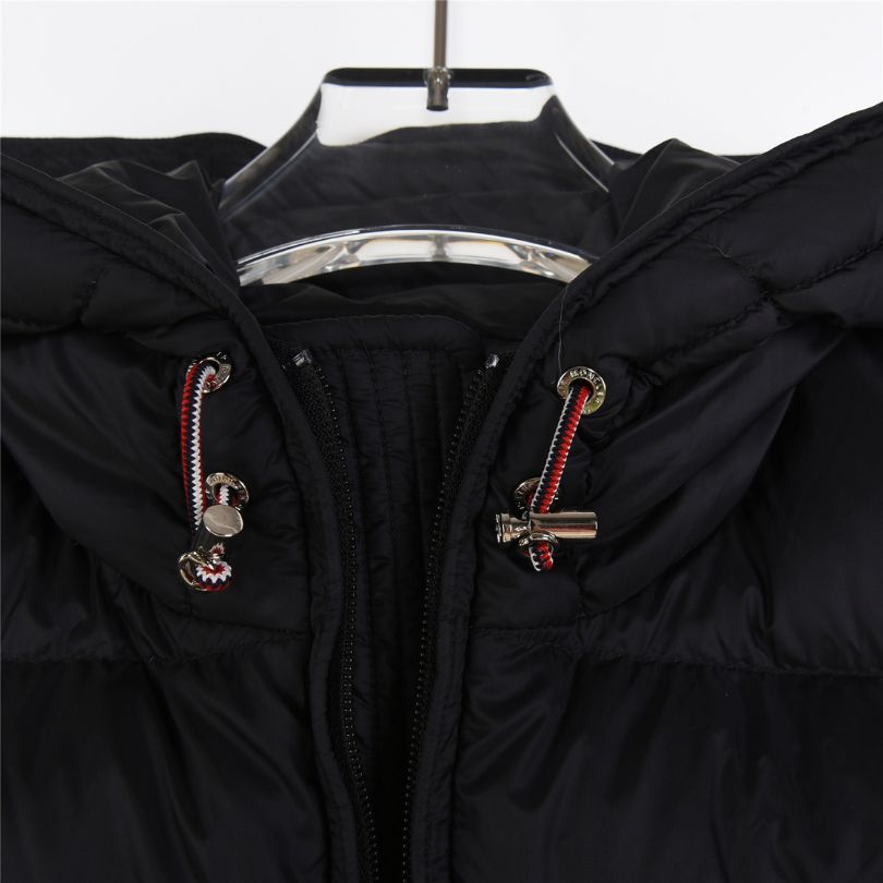 Vest Puffer Moncler Hooded Black Logo MCL011