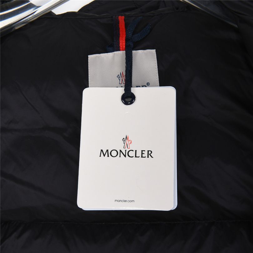 Vest Puffer Moncler Hooded Black Logo MCL011
