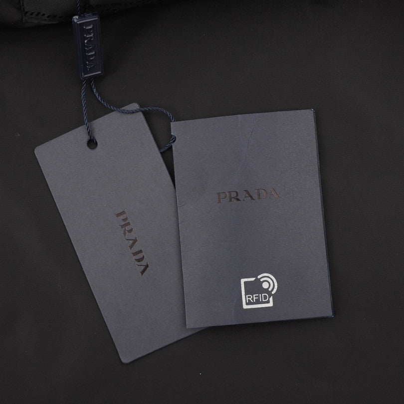 Hooded Prada Wind Breaker Black PD047