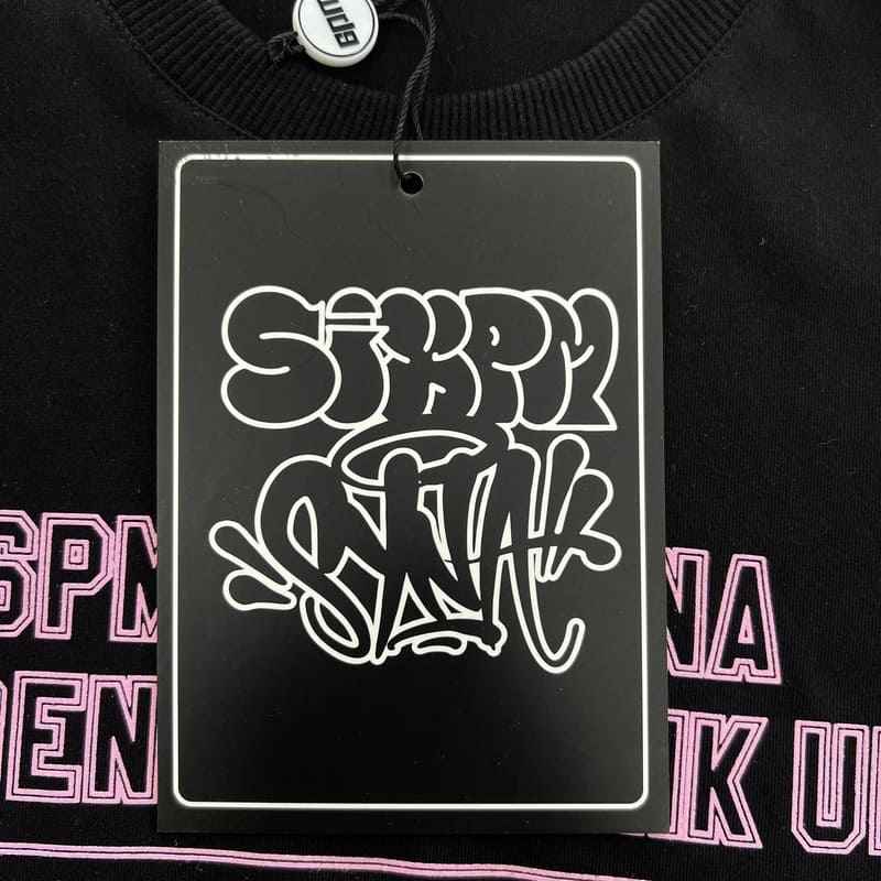 Camiseta Syna World x 6PM Rush Greatness Preta - HYPER LIST