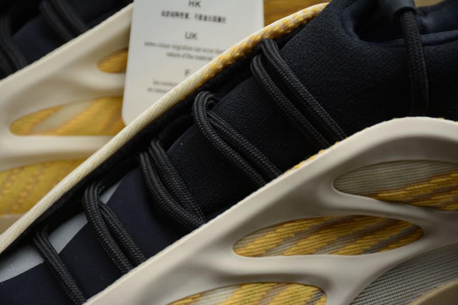 Adidas Yeezy 700 V3 Safflower - HYPER LIST