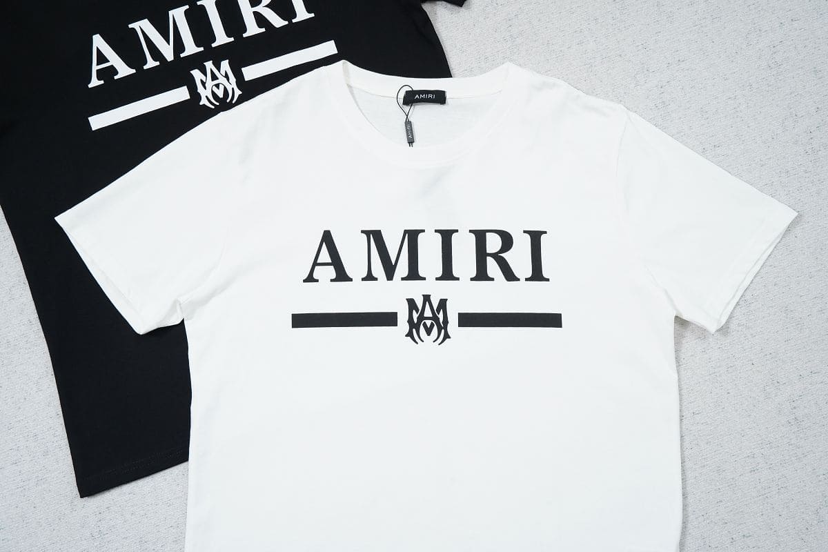 Camiseta Amiri Bar Logo White - HYPER LIST
