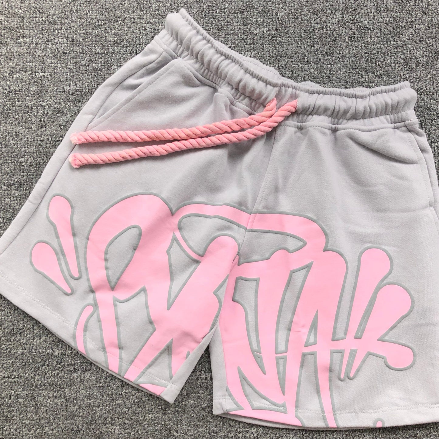 Syna World Gray Short Set - HYPER LIST