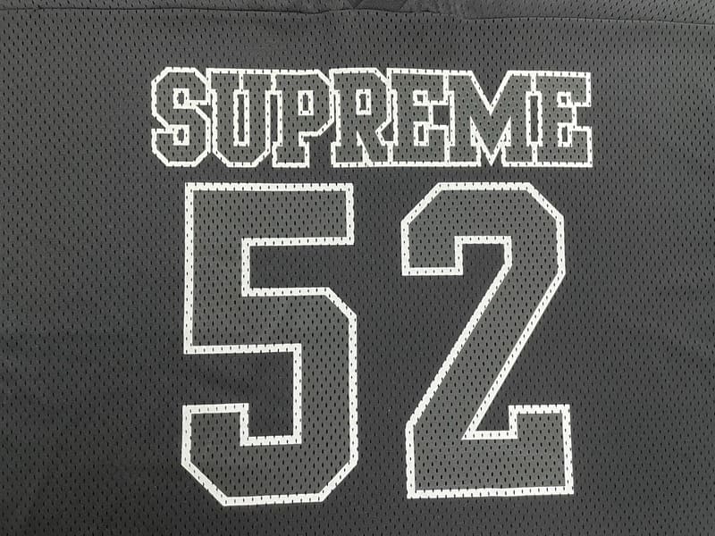 Camiseta Supreme Spiderweb Football - HYPER LIST