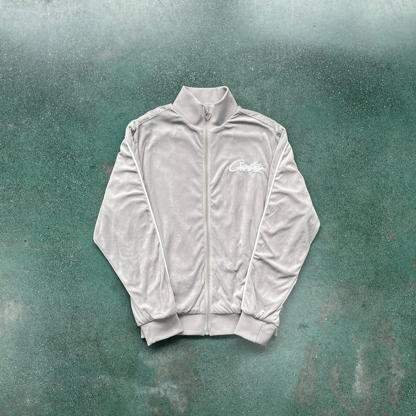 Corteiz Velour Gray Tracksuit - HYPER LIST
