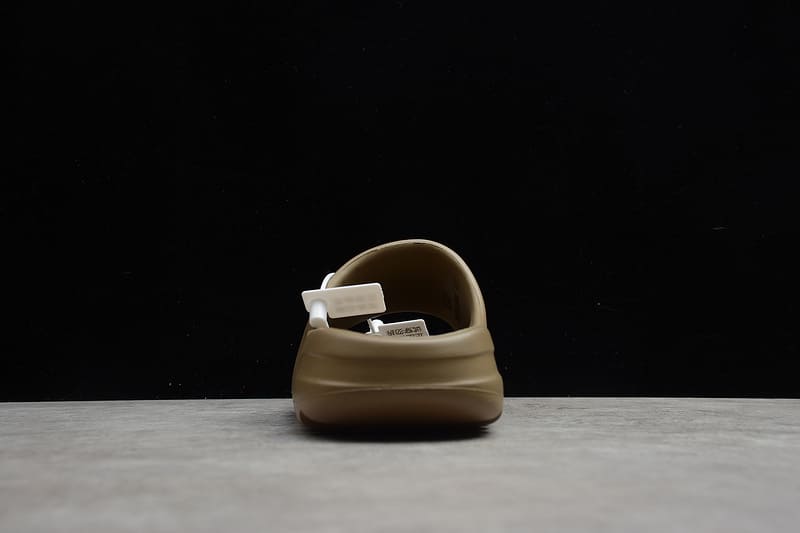 Adidas Yeezy Slide Earth Brown - HYPER LIST