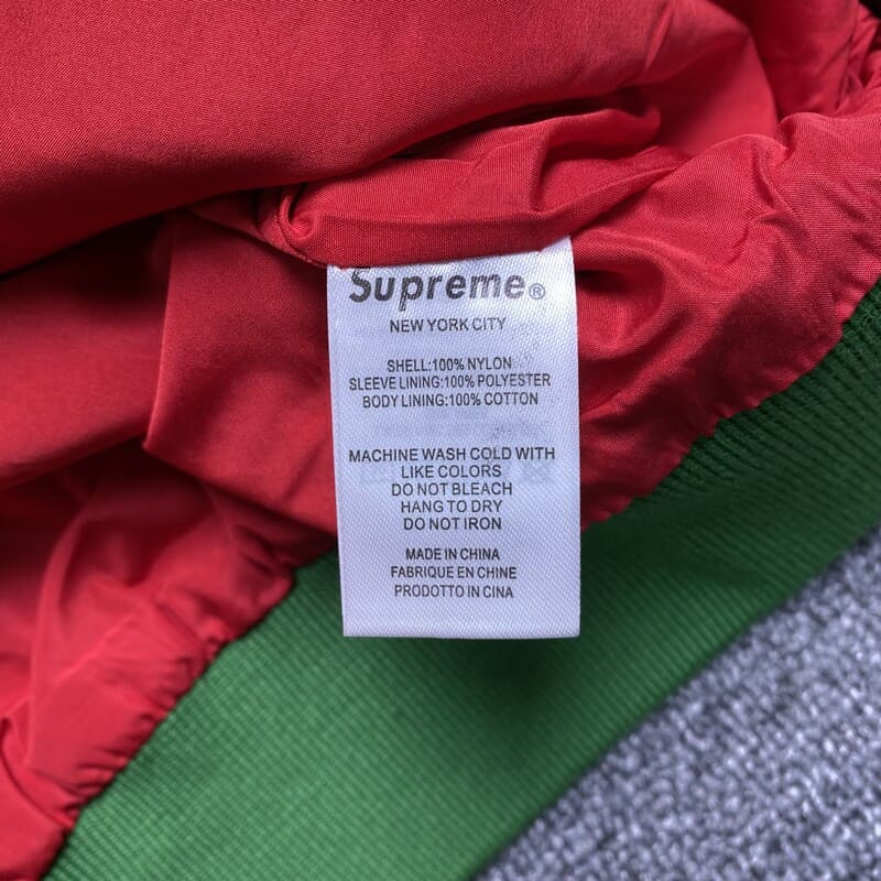 Jaqueta Supreme x New York Yankees Green - HYPER LIST