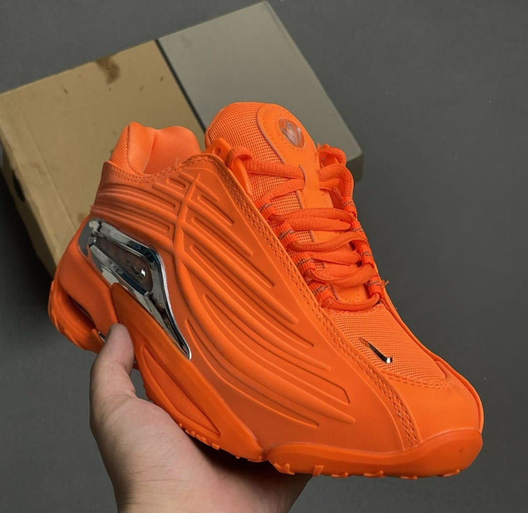 NOCTA x Hot Step 2 Laranja - HYPER LIST