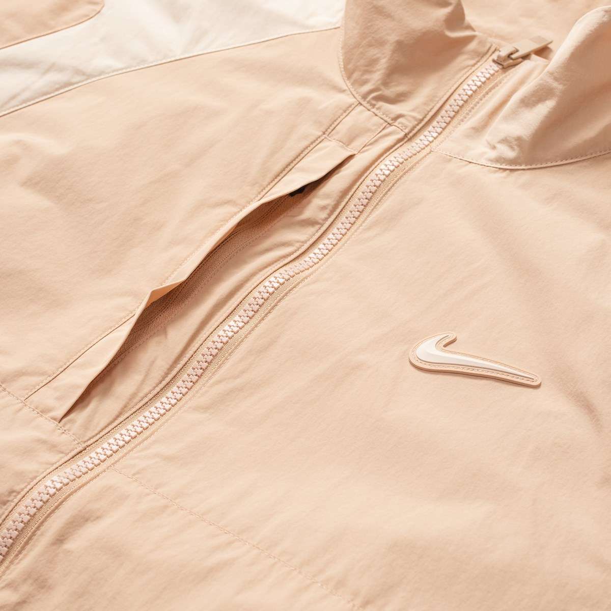 Conjunto Nike x NOCTA Woven Track Bege Areia/Marrom Claro - HYPER LIST